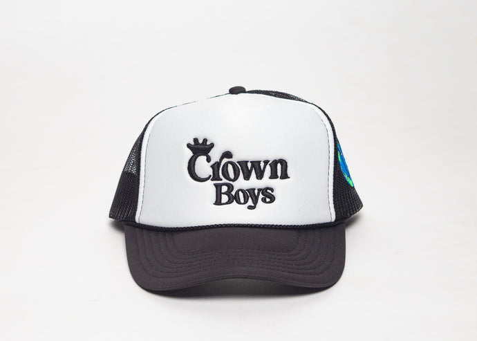 CROWN BOY WORLD WHITE/BLACK TRUCKER